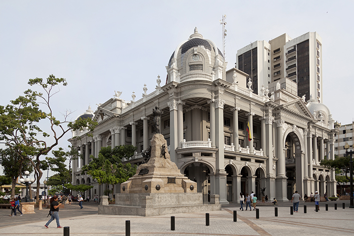 LA MUY ILUSTRE MUNICIPALIDAD DE GUAYAQUIL, EXPIDIÓ LA ORDENANZA QUE NORMA LA REMISIÓN DE DEUDAS, INTERESES, MULTAS Y RECARGOS DERIVADOS DE OBLIGACIONES TRIBUTARIAS Y NO TRIBUTARIAS